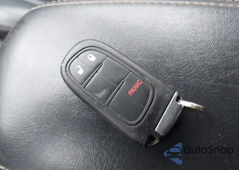 2018 Jeep Cherokee Latitude Plus Fwd from USA, damaged, VIN 1C4PJLLXXJD584116